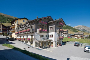 Гостиница Hotel Marzia  Ливиньо